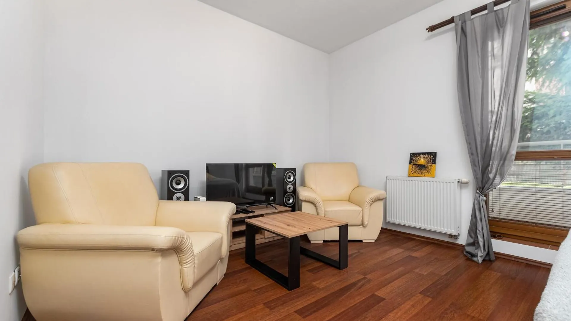 Apartment Chodkiewicza 6 By Homeprime Warsaw